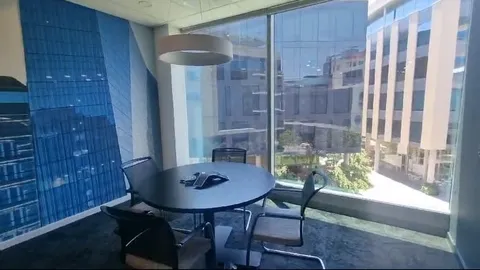 8 Parks Blvd, Rosebank, Randburg has a 502m² Office Space available to let (6)